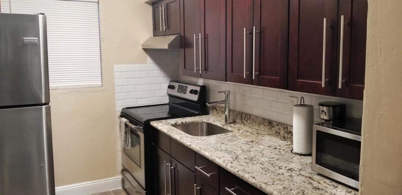 Very Glam Apartment 5 Miles From Hard Rock Hollywood Exterior photo