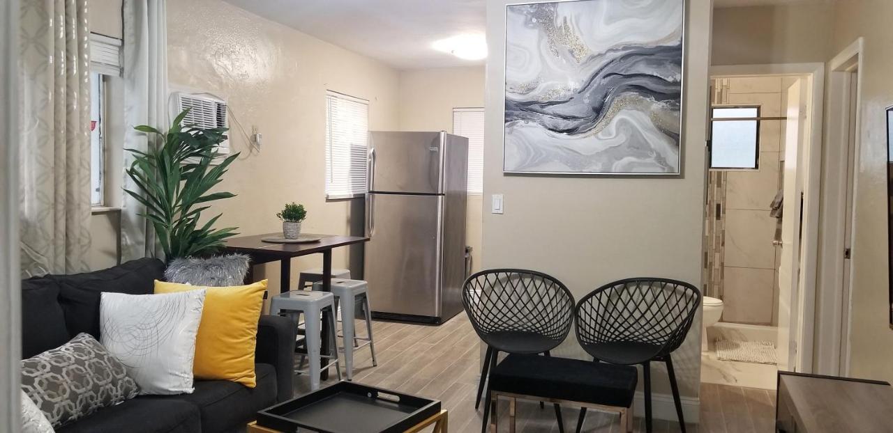 Very Glam Apartment 5 Miles From Hard Rock Hollywood Exterior photo